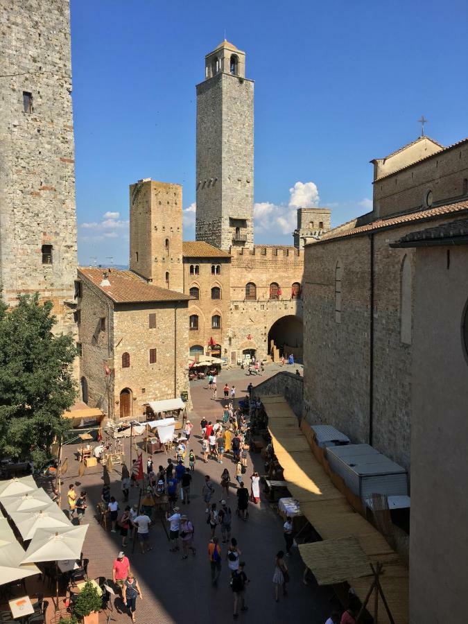 Il Borgo Antico Apartment San Gimignano Luaran gambar